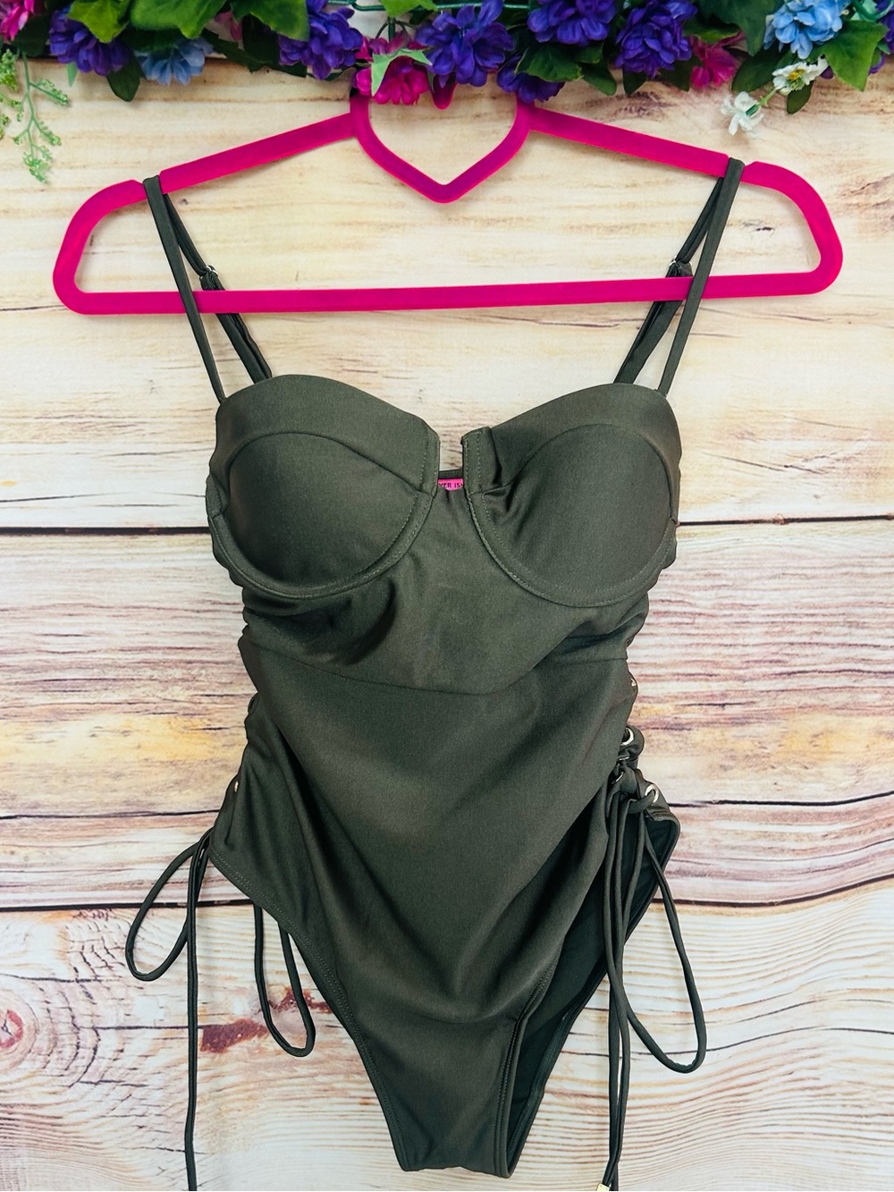 River Island Women’s Olive Green One Piece Padded Side Ties Swimsuit Size 10